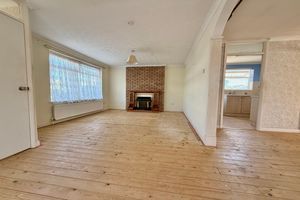 Living Room- click for photo gallery